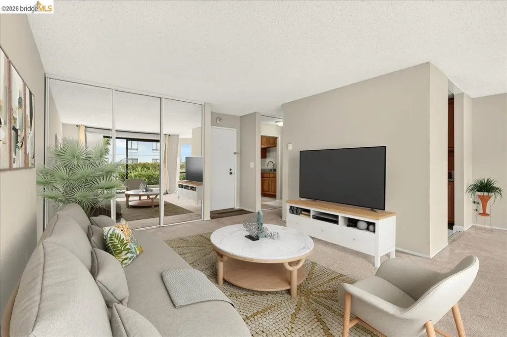 6 Captain Drive Emeryville CA 94608
