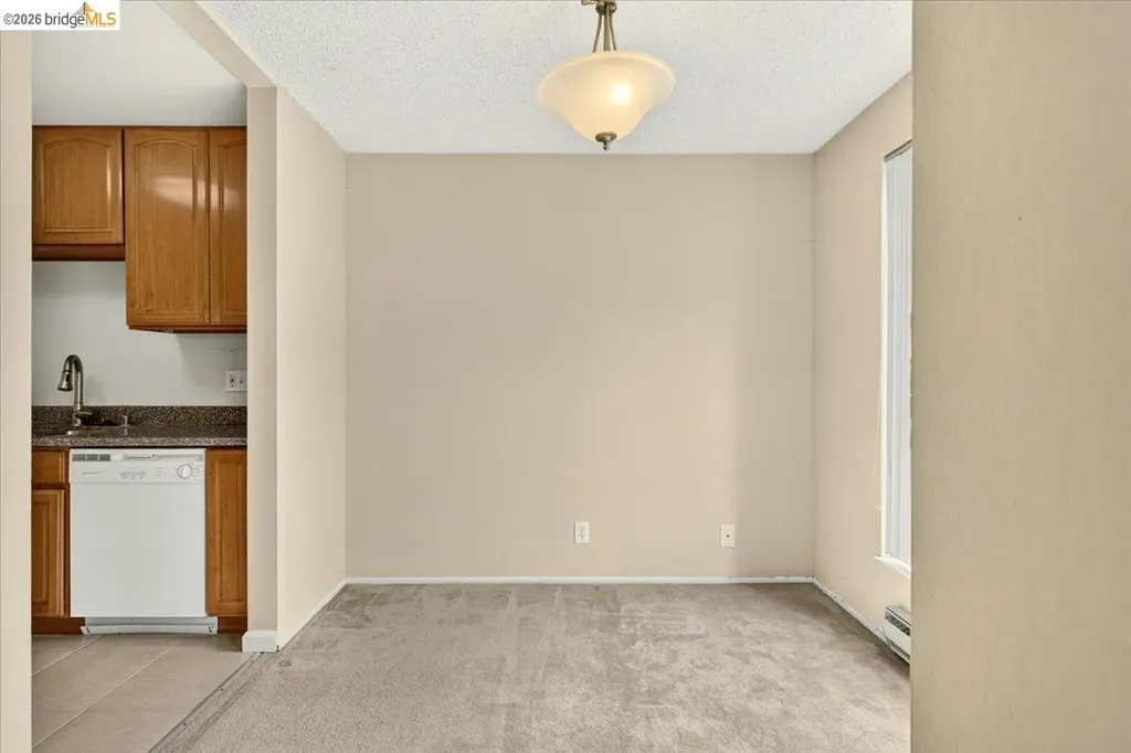 6 Captain Drive Emeryville CA 94608