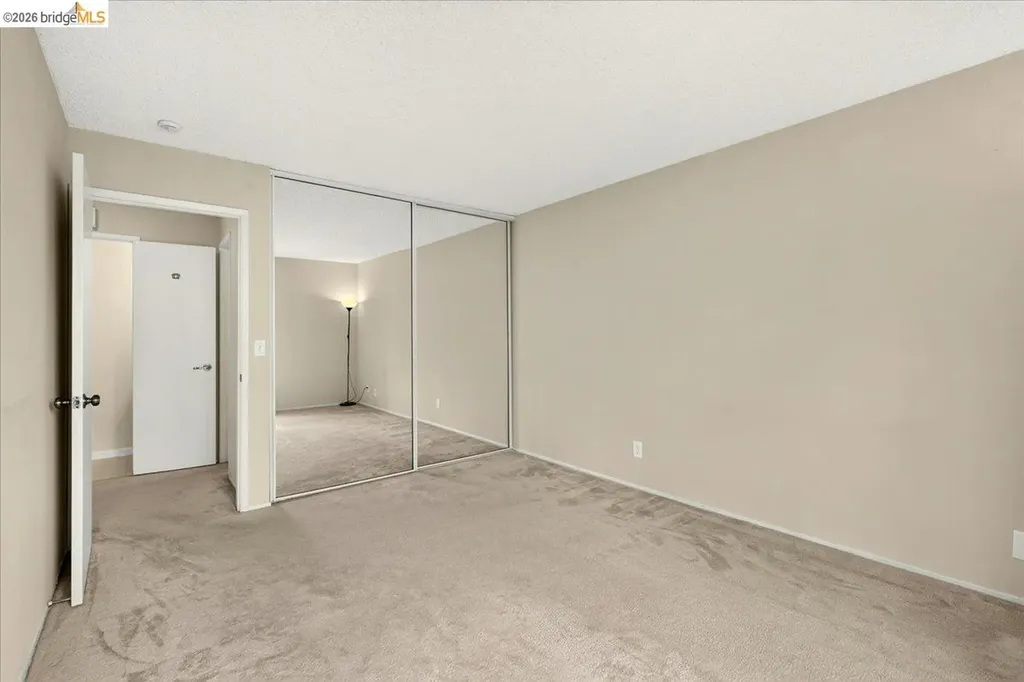 6 Captain Drive Emeryville CA 94608