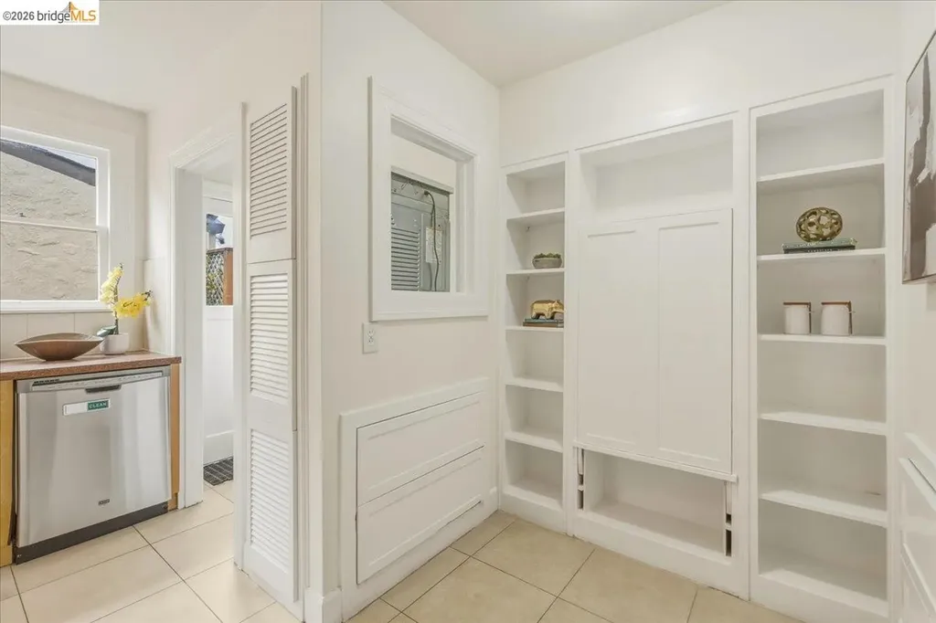 2403 Cedar Street Berkeley CA 94708