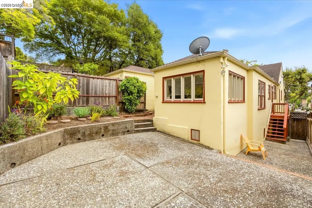2403 Cedar Street Berkeley CA 94708