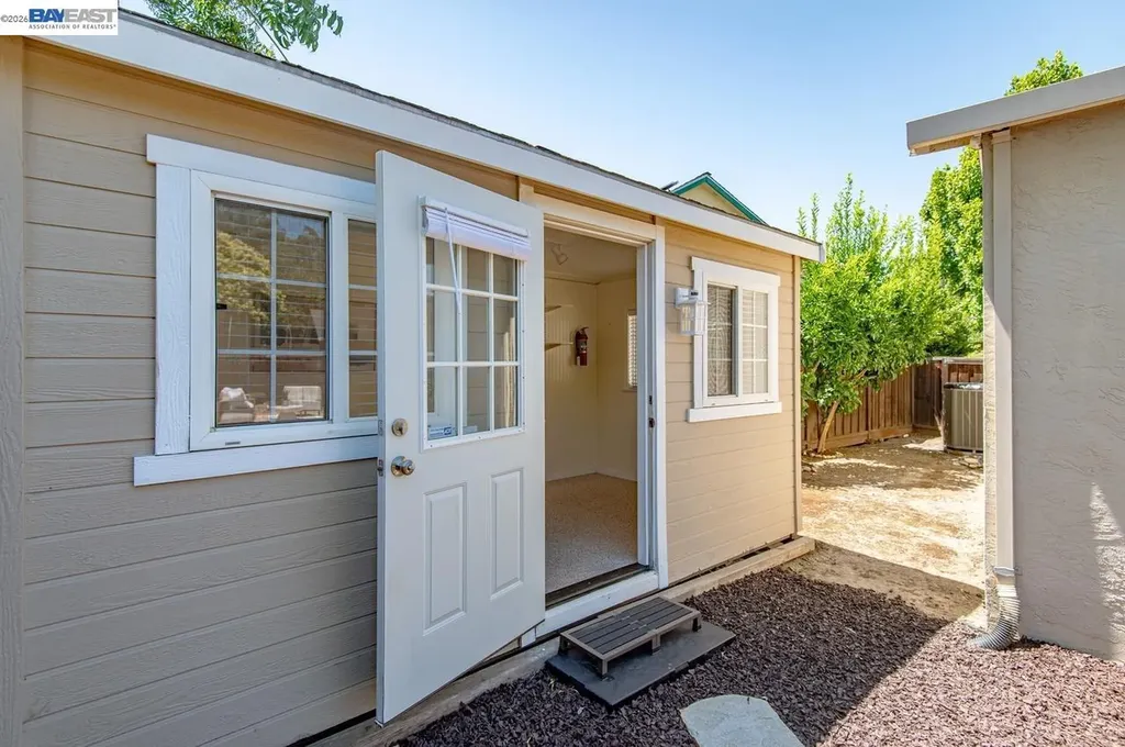 583 Covington Way Livermore CA 94551