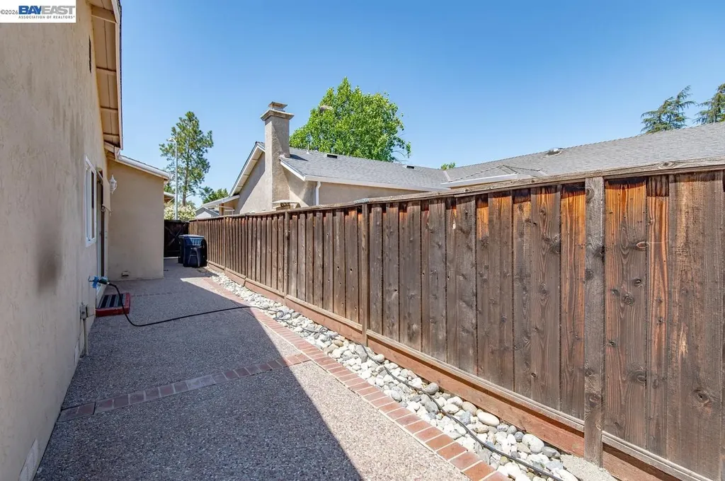 583 Covington Way Livermore CA 94551