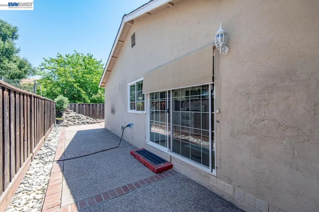 583 Covington Way Livermore CA 94551