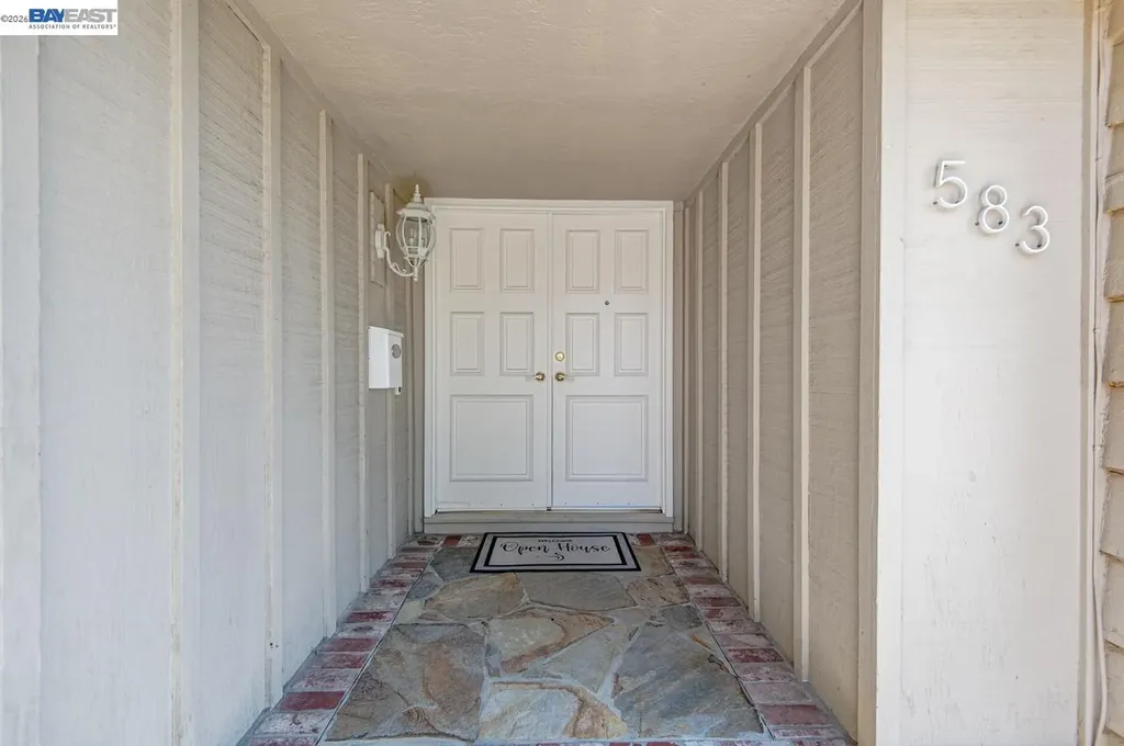 583 Covington Way Livermore CA 94551