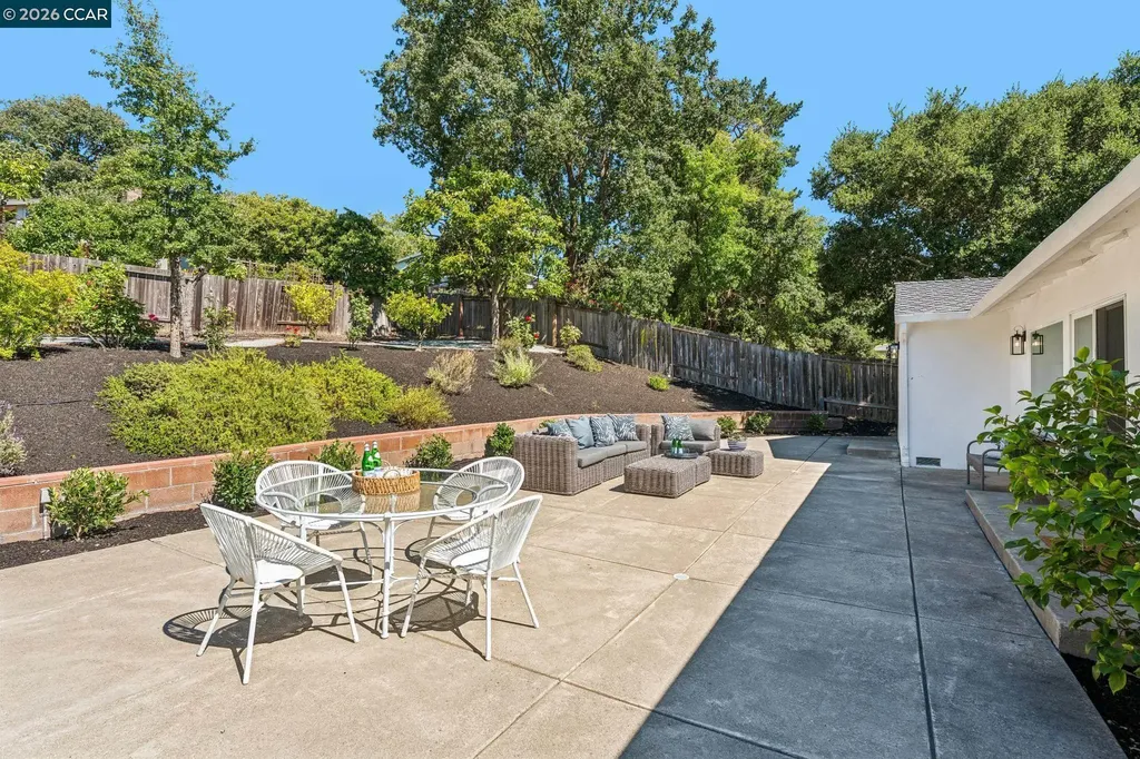 414 Castello Road Lafayette CA 94549