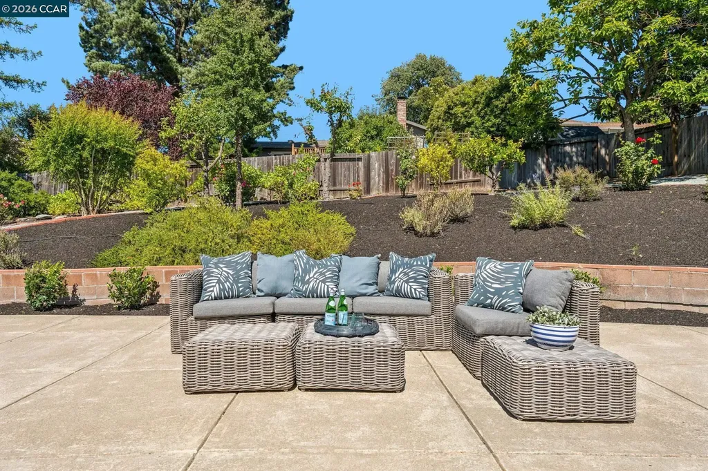414 Castello Road Lafayette CA 94549