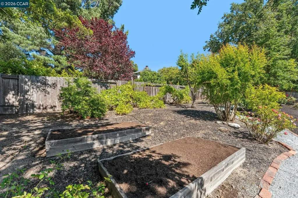 414 Castello Road Lafayette CA 94549