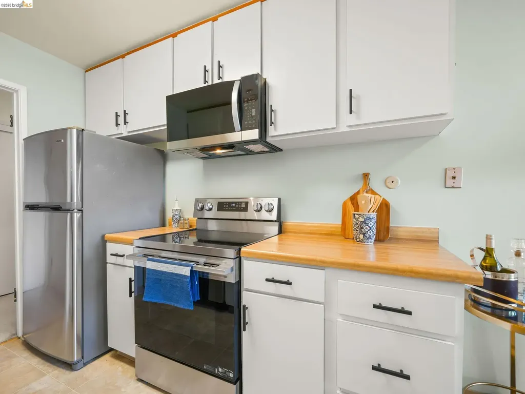 2137 Otis Drive Alameda CA 94501