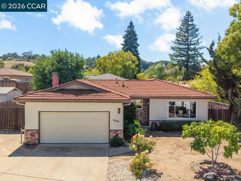 1236 Rolling Hill Court Martinez CA 94553