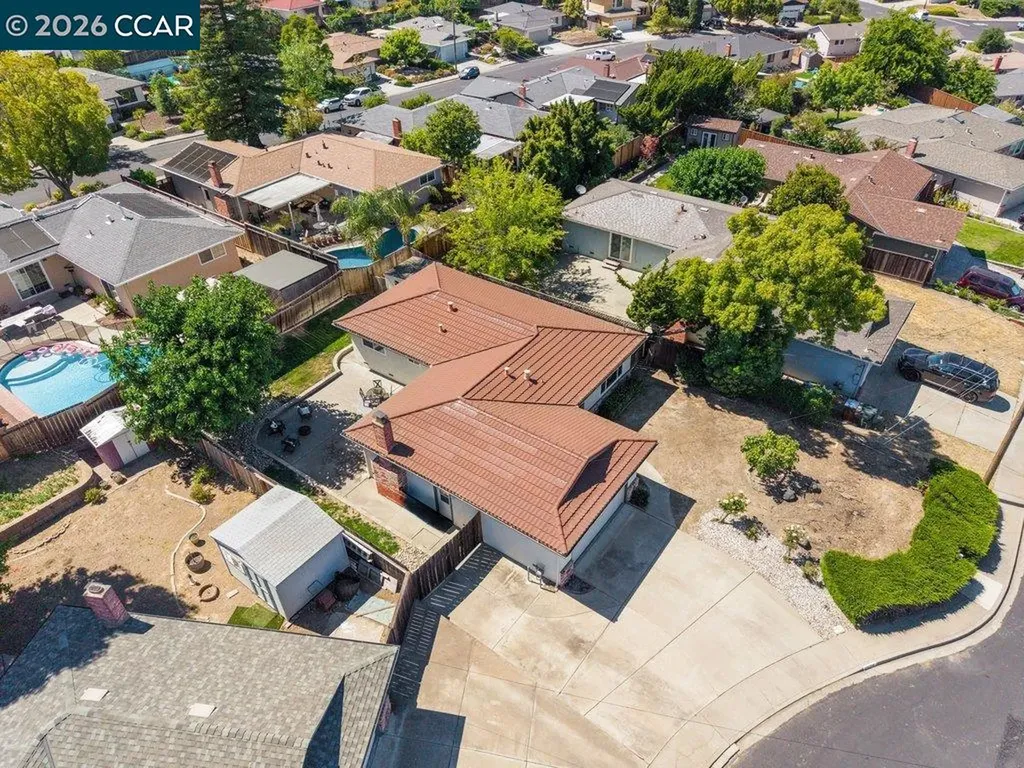 1236 Rolling Hill Court Martinez CA 94553