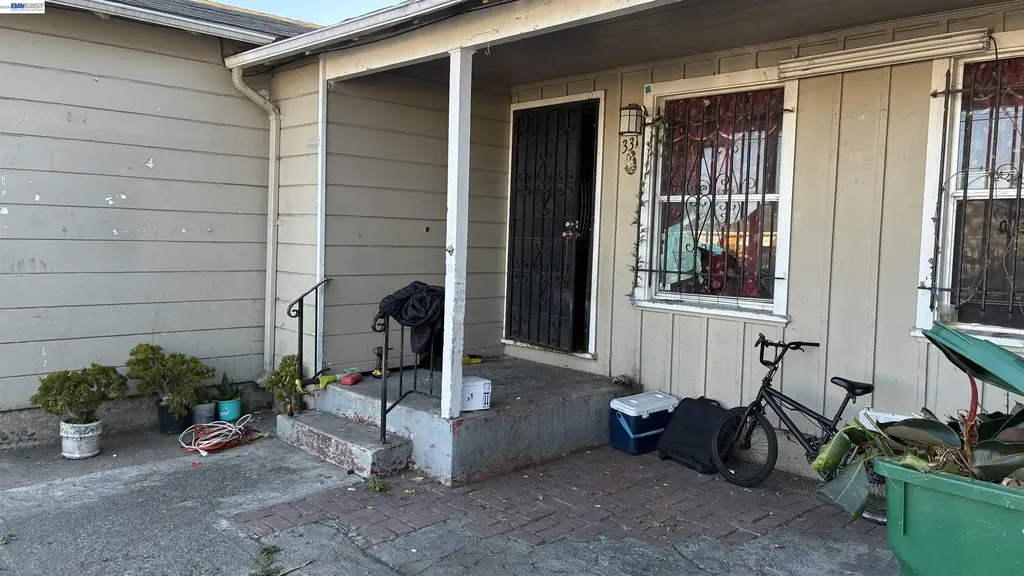 331 Stoneford Avenue Oakland CA 94603