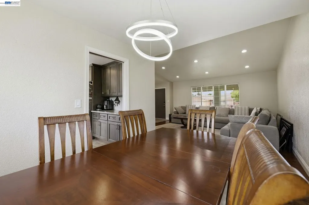 30979 Granger Avenue Union City CA 94587