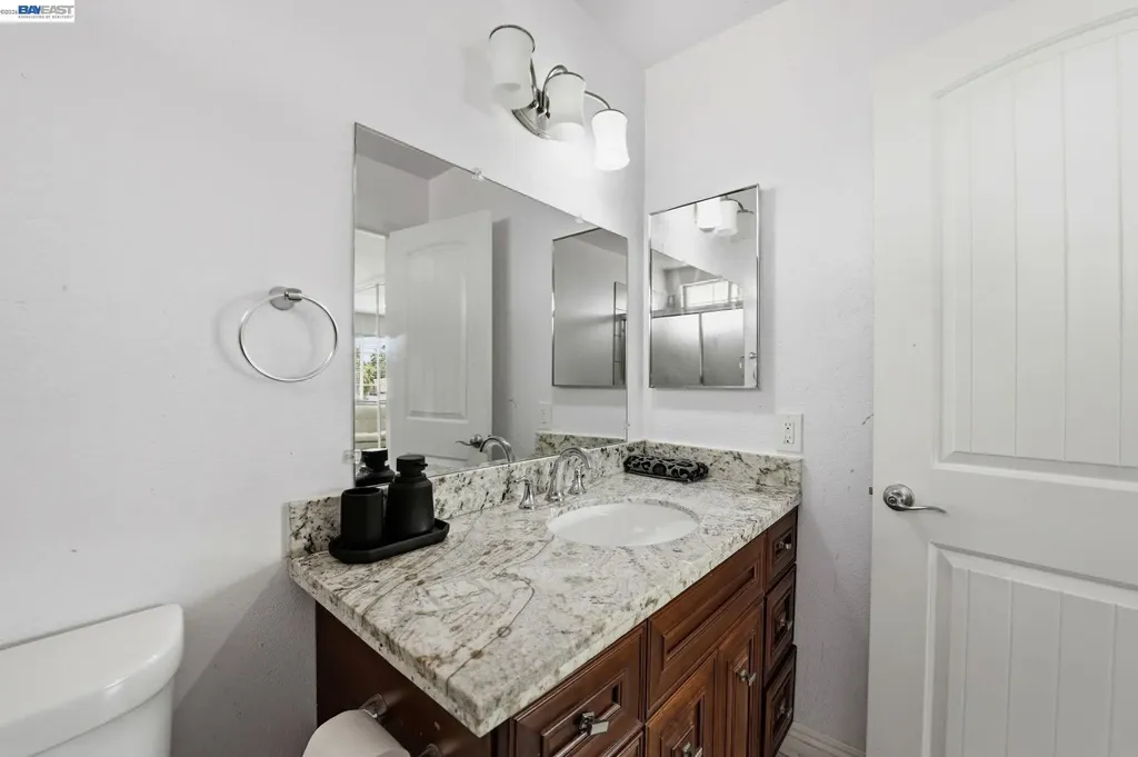 30979 Granger Avenue Union City CA 94587