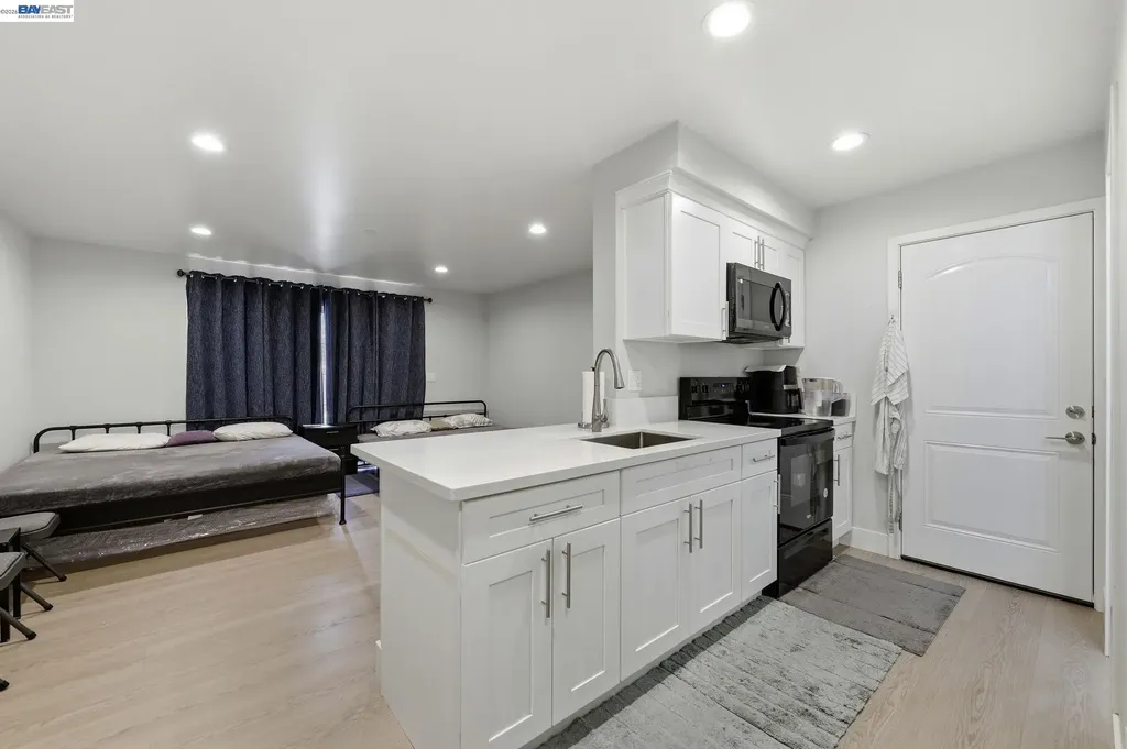 30979 Granger Avenue Union City CA 94587