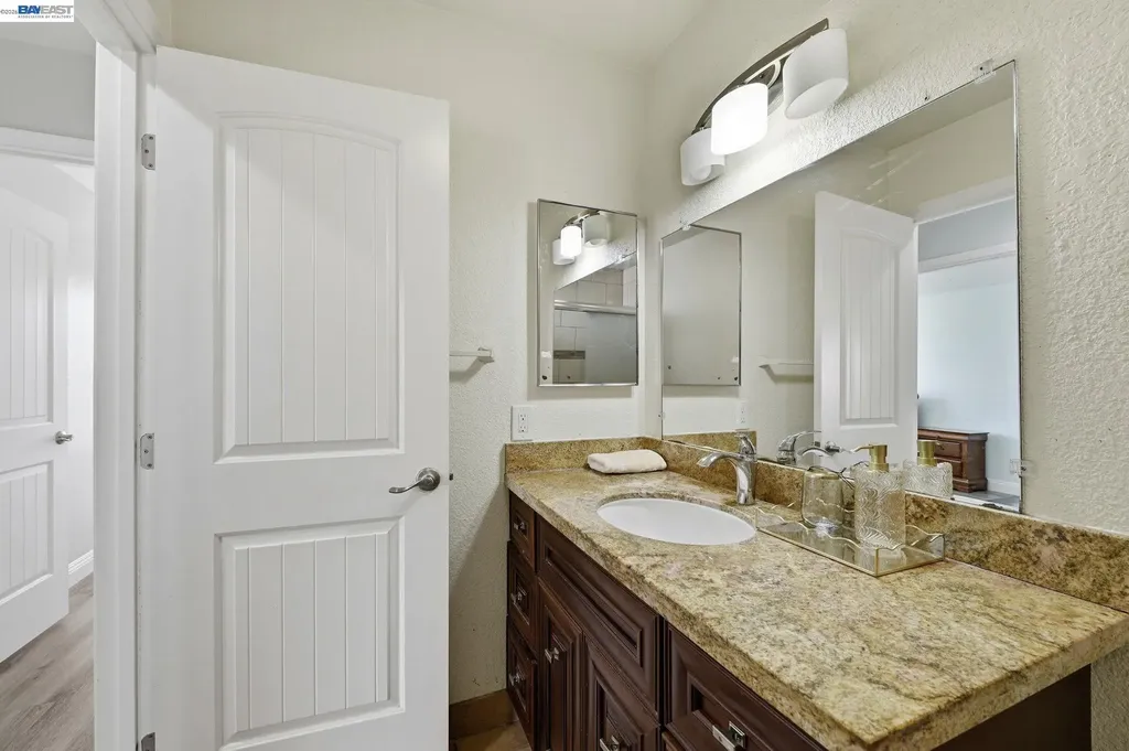 30979 Granger Avenue Union City CA 94587