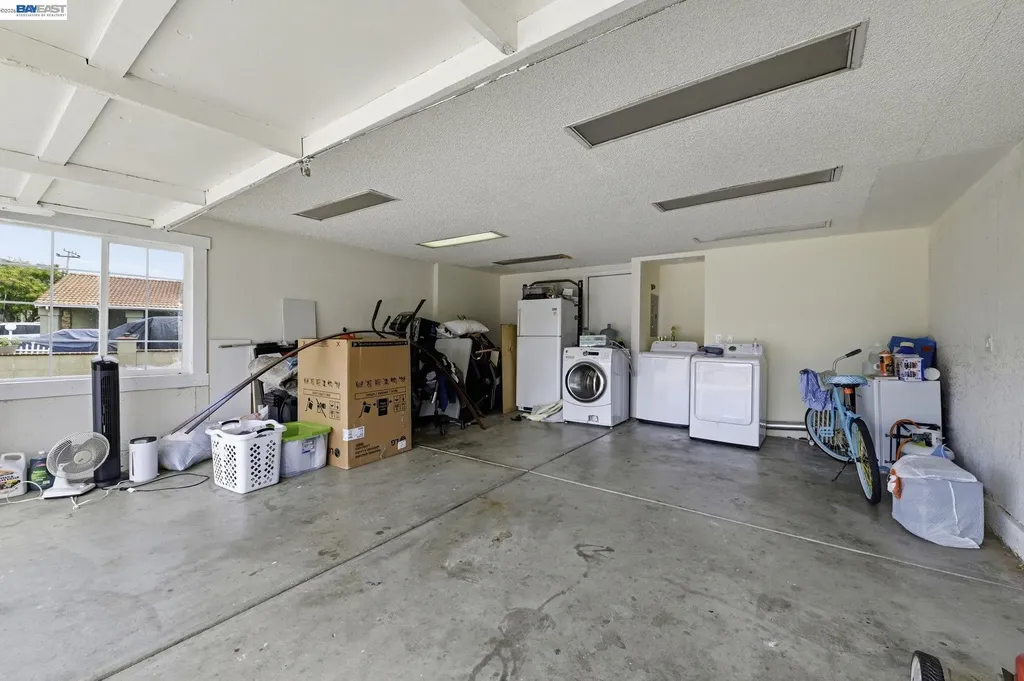30979 Granger Avenue Union City CA 94587