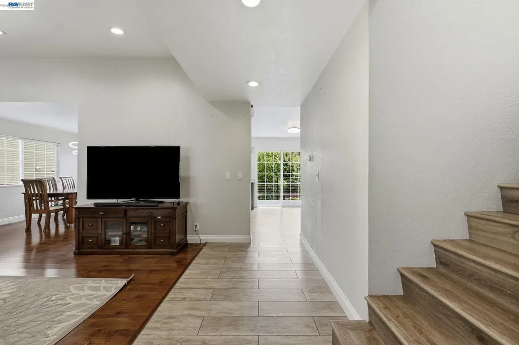 30979 Granger Avenue Union City CA 94587