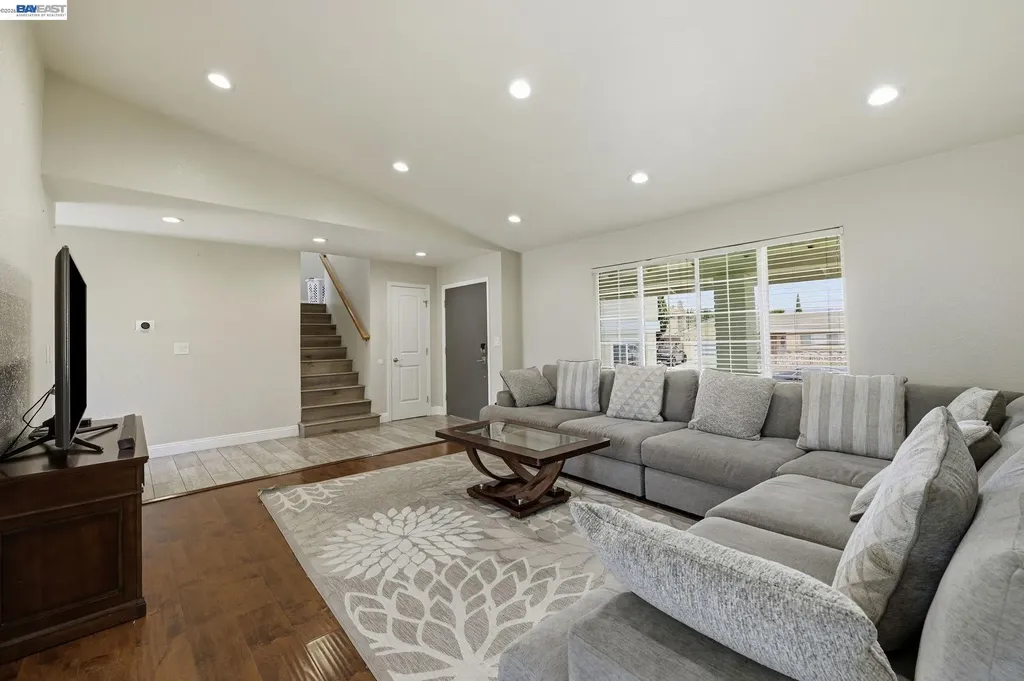 30979 Granger Avenue Union City CA 94587