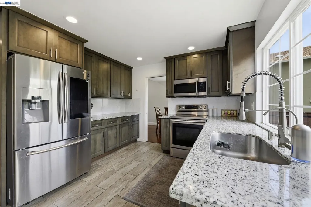 30979 Granger Avenue Union City CA 94587