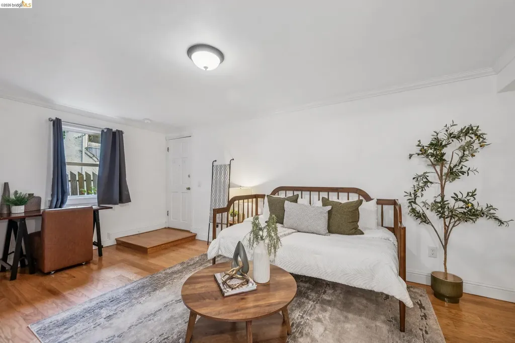 1515 Hopkins Street Berkeley CA 94707