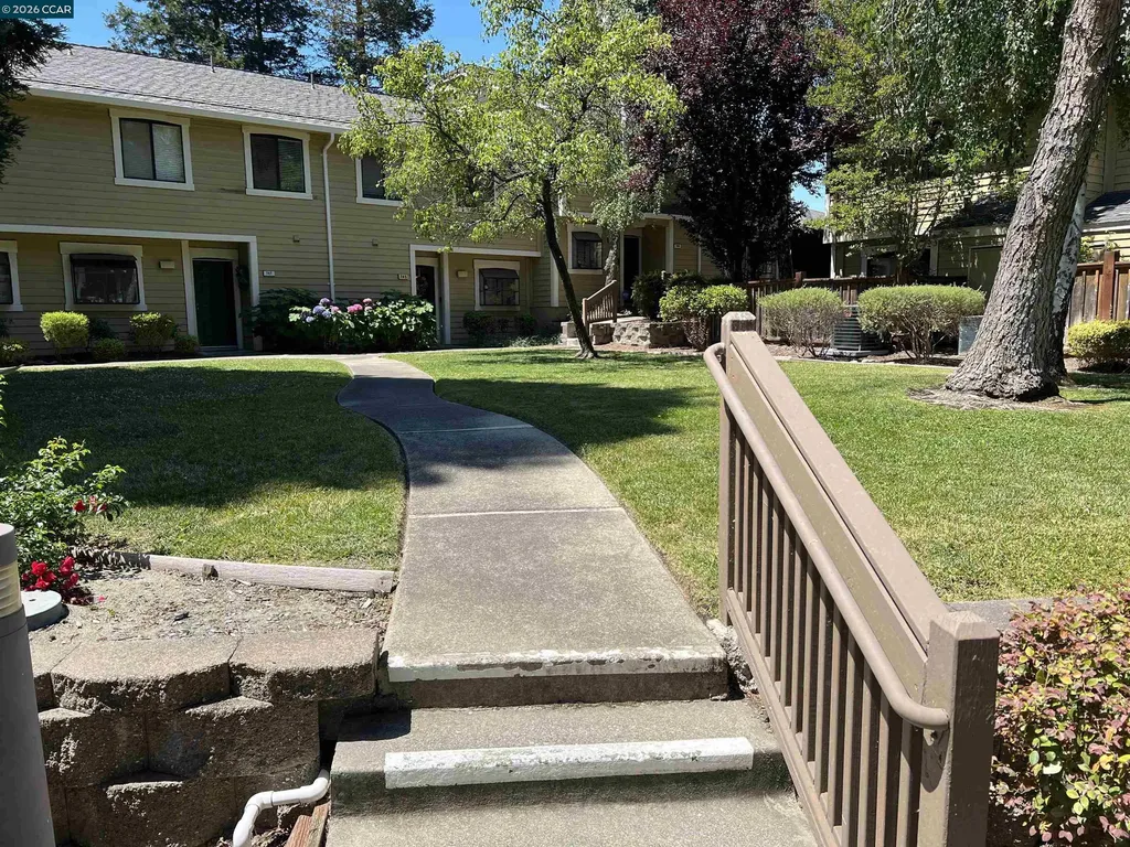 765 Center Avenue Martinez CA 94553