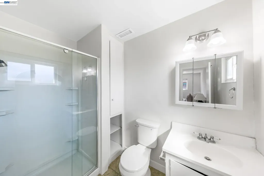2049 Rosedale Drive San Pablo CA 94806