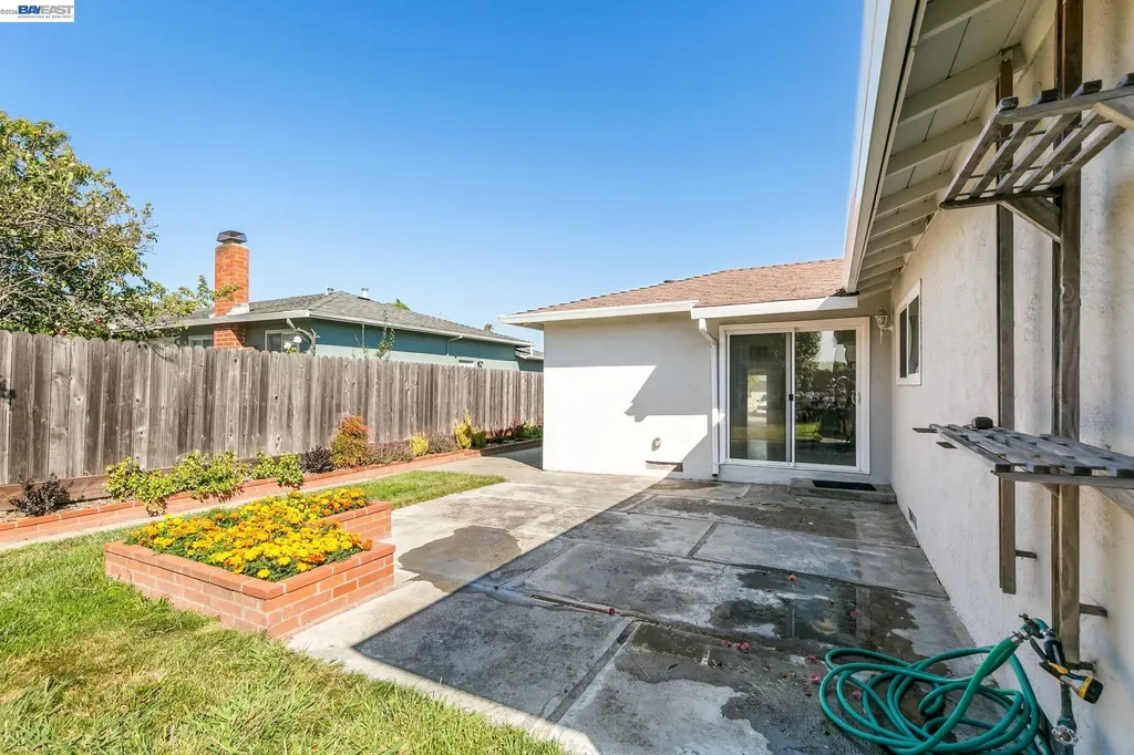 2049 Rosedale Drive San Pablo CA 94806