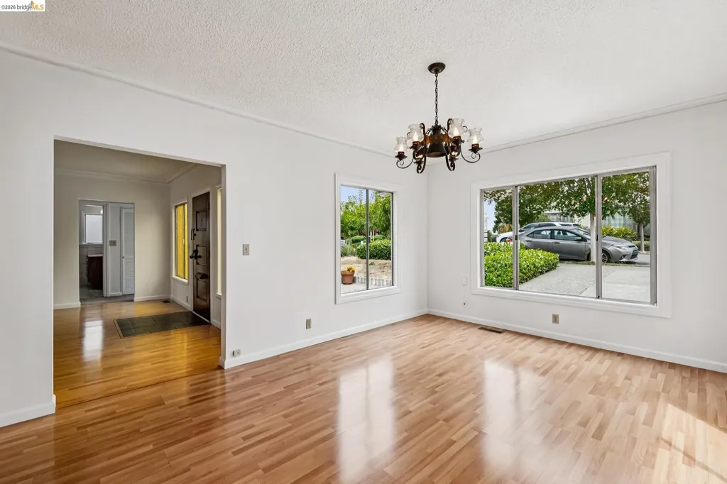 1120 Warfield Avenue Piedmont CA 94610