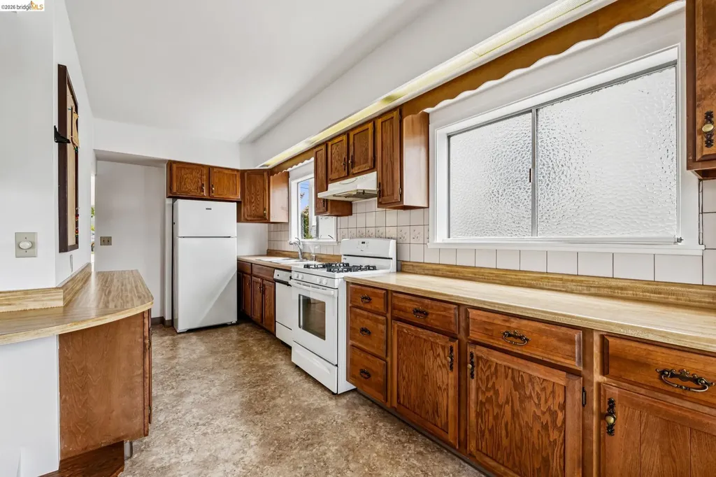 1120 Warfield Avenue Piedmont CA 94610