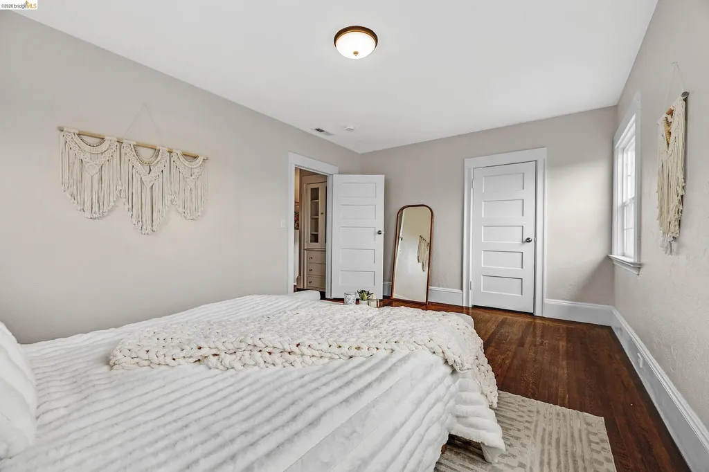 3041 Linden Street Oakland CA 94608