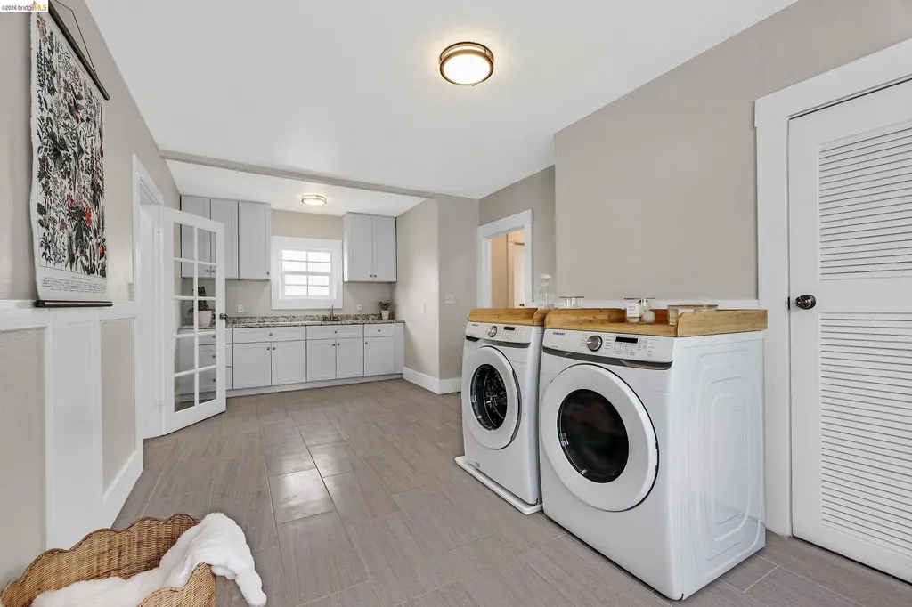 3041 Linden Street Oakland CA 94608