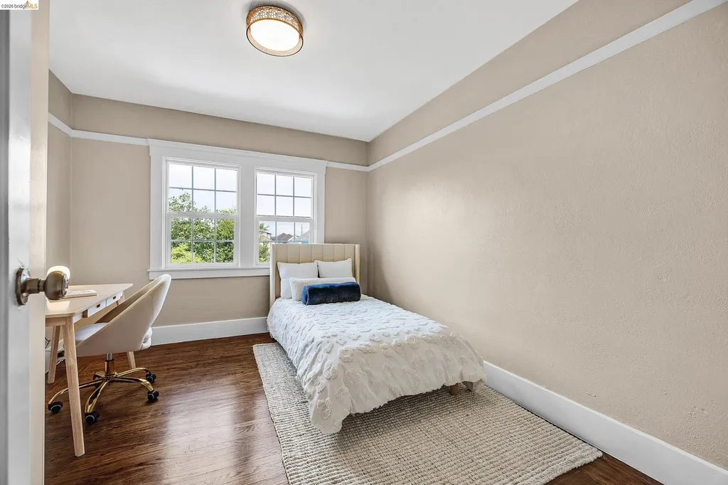 3041 Linden Street Oakland CA 94608