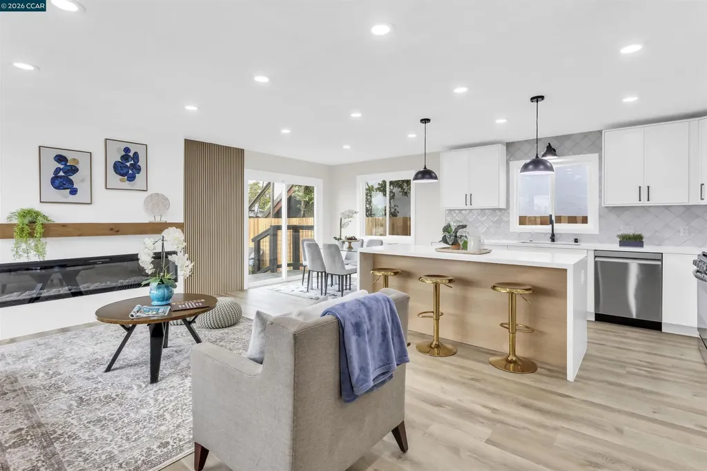 2758 Del Monte Avenue El Cerrito CA 94530