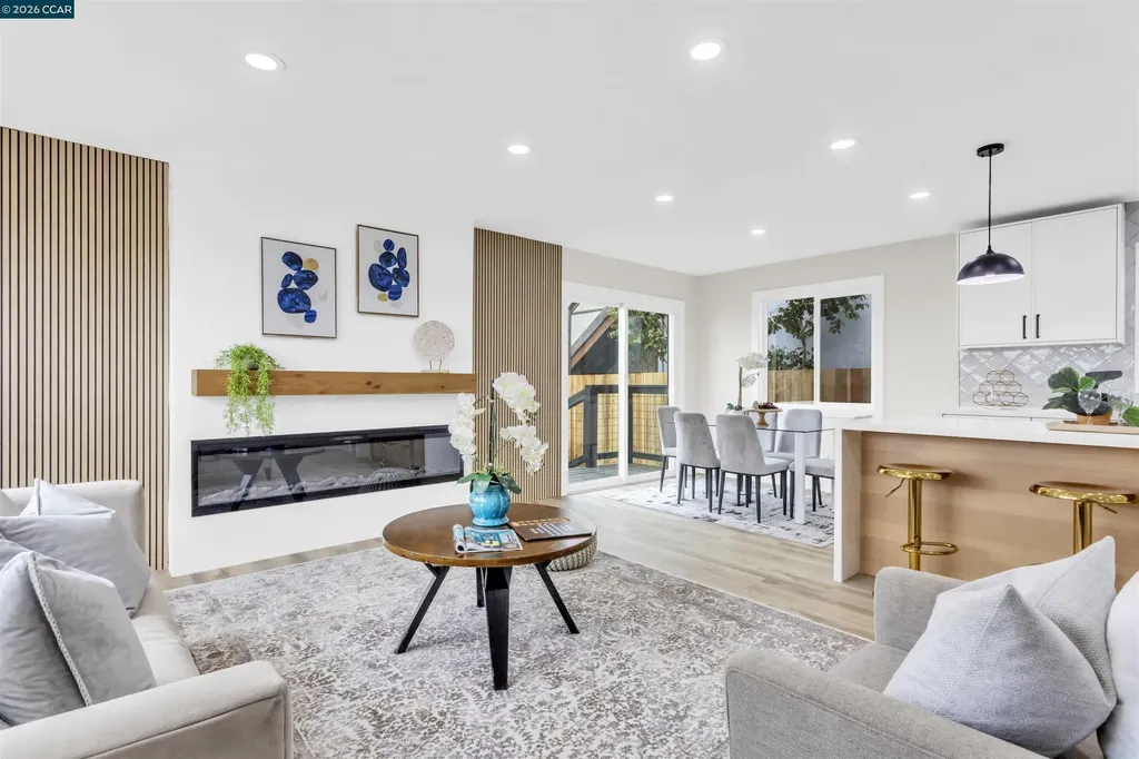 2758 Del Monte Avenue El Cerrito CA 94530