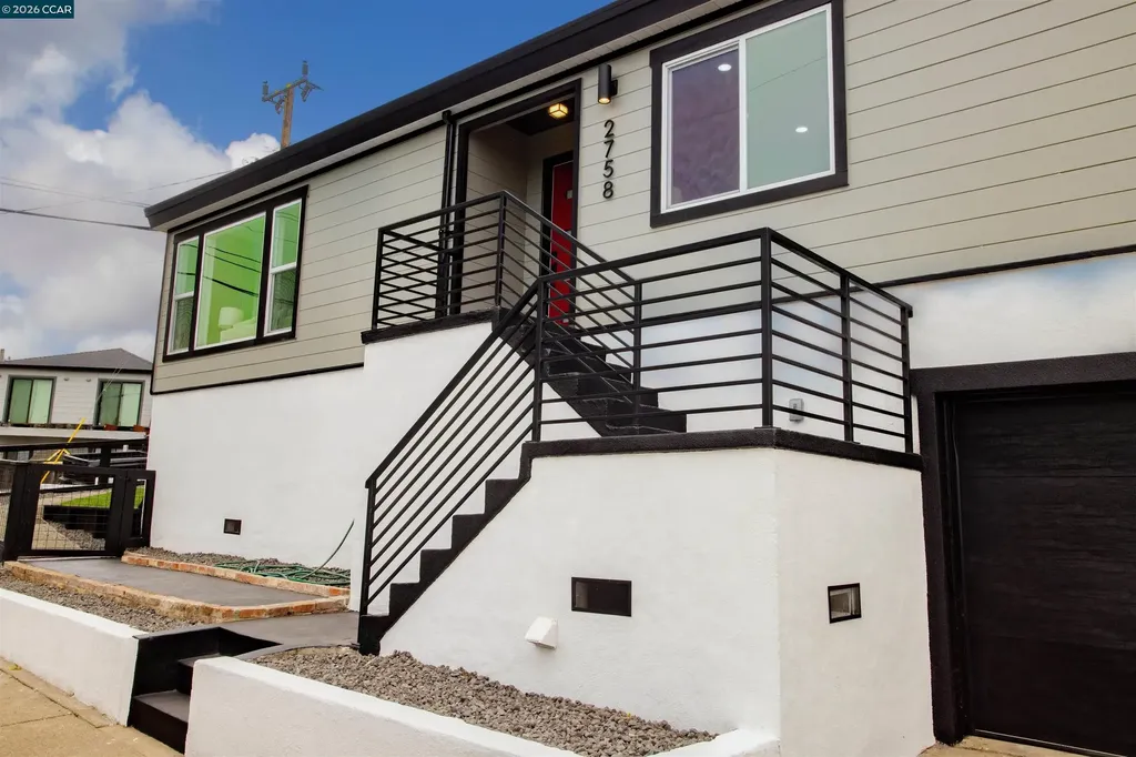 2758 Del Monte Avenue El Cerrito CA 94530