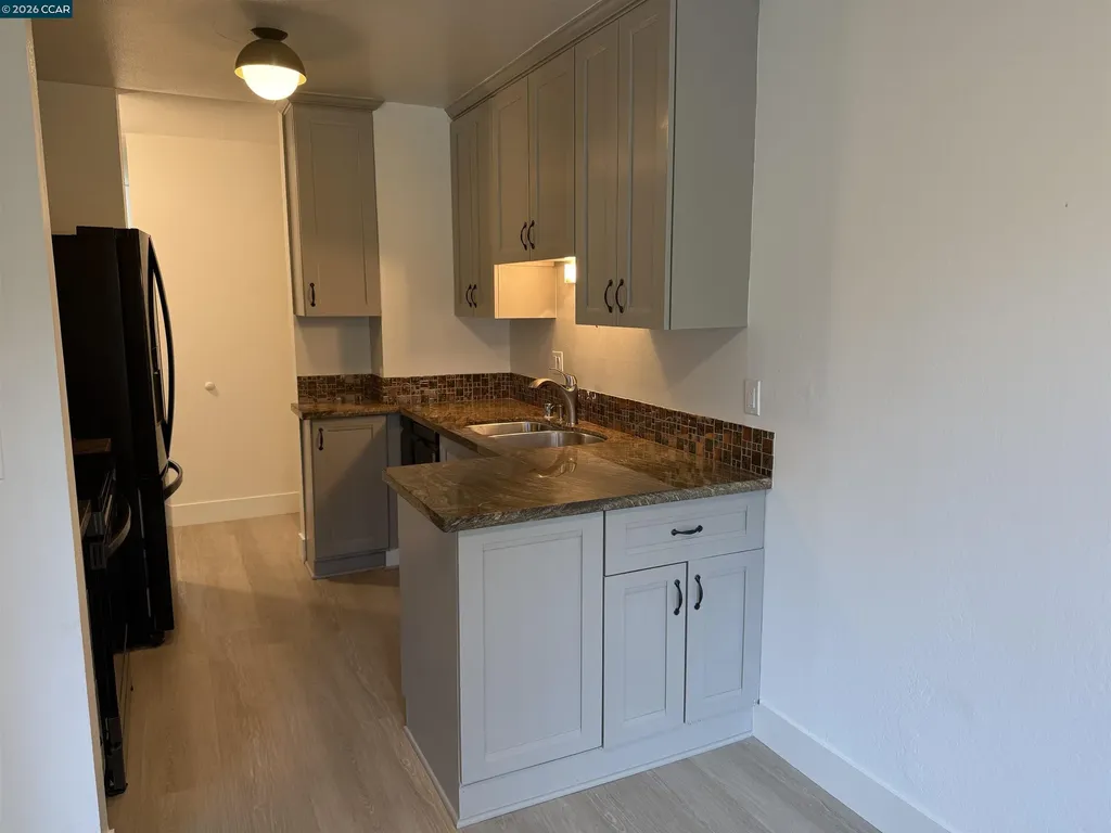 2564 Walnut Boulevard Walnut Creek CA 94596