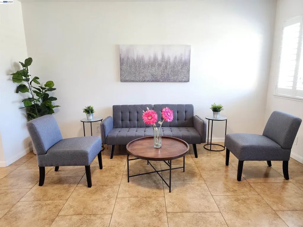 2322 Belvedere Avenue San Leandro CA 94577
