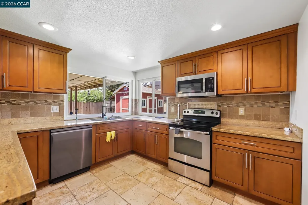 148 Primrose Lane Vallejo CA 94591