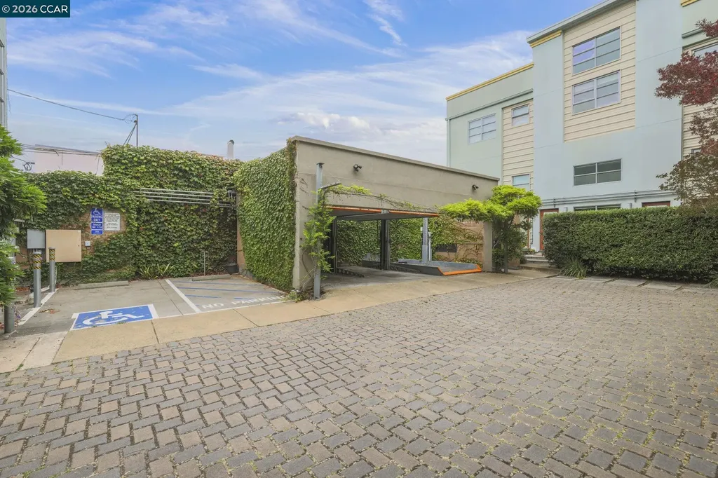 2841 7th Street Berkeley CA 94701