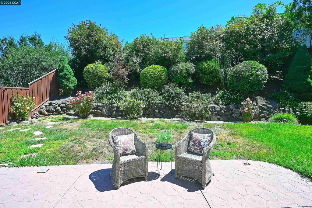 104 Johnson Lane Martinez CA 94553