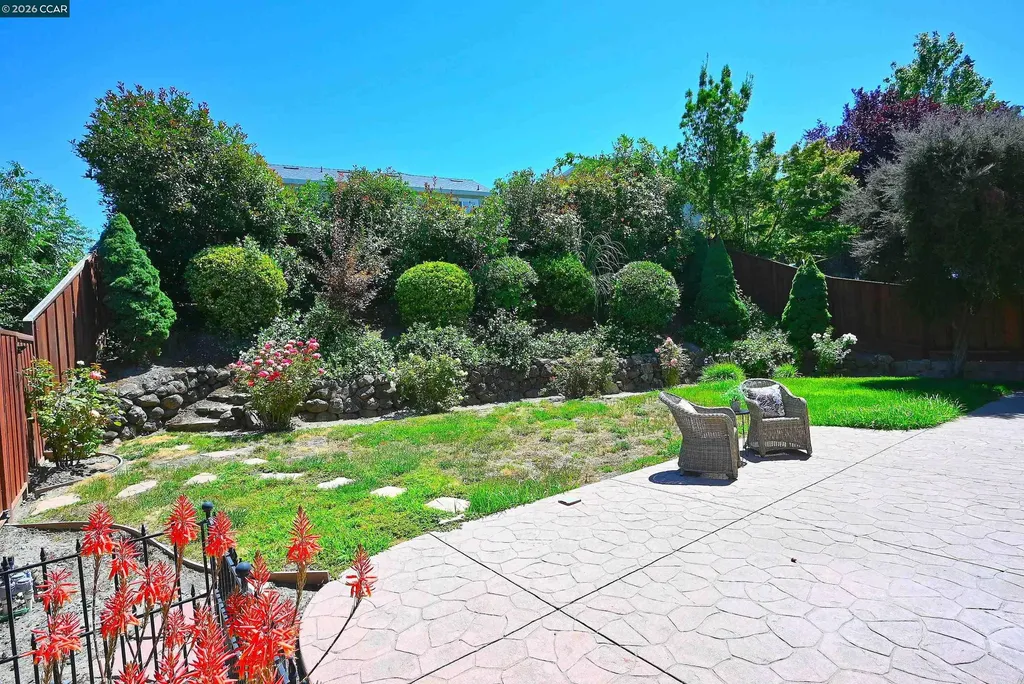 104 Johnson Lane Martinez CA 94553