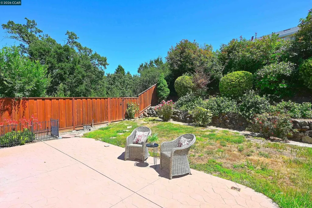 104 Johnson Lane Martinez CA 94553