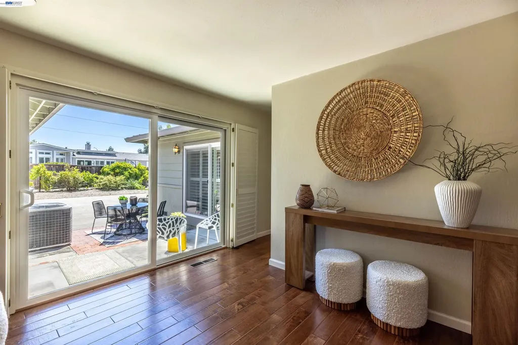 4329 Guilford Avenue Livermore CA 94550