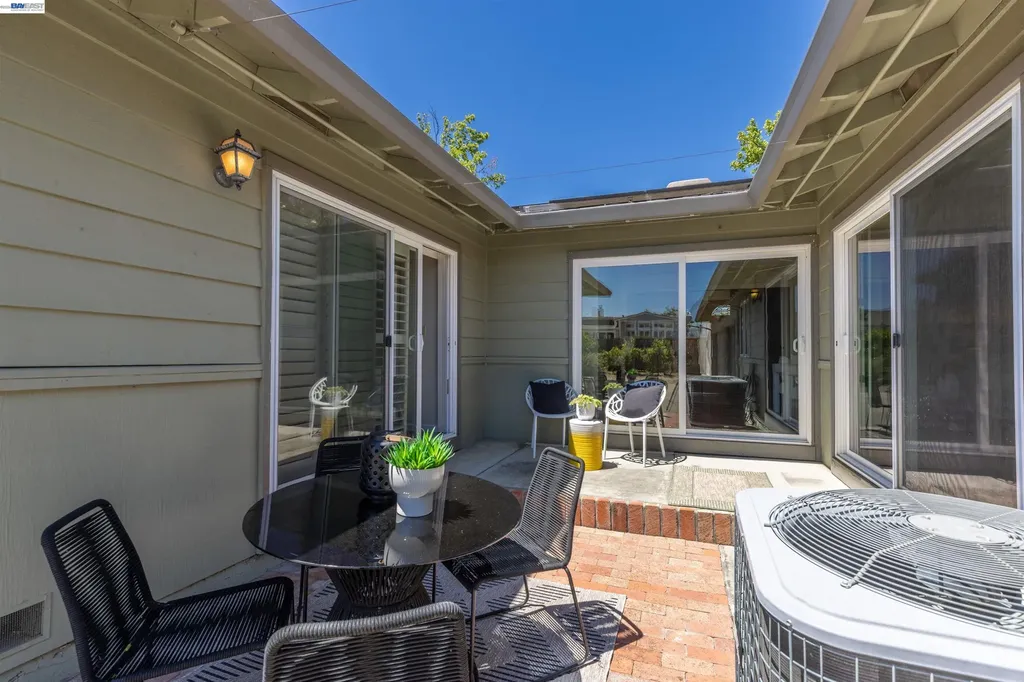4329 Guilford Avenue Livermore CA 94550