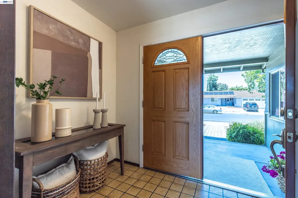 4329 Guilford Avenue Livermore CA 94550