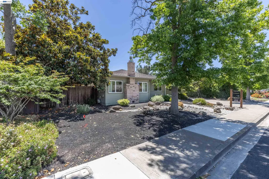 4329 Guilford Avenue Livermore CA 94550