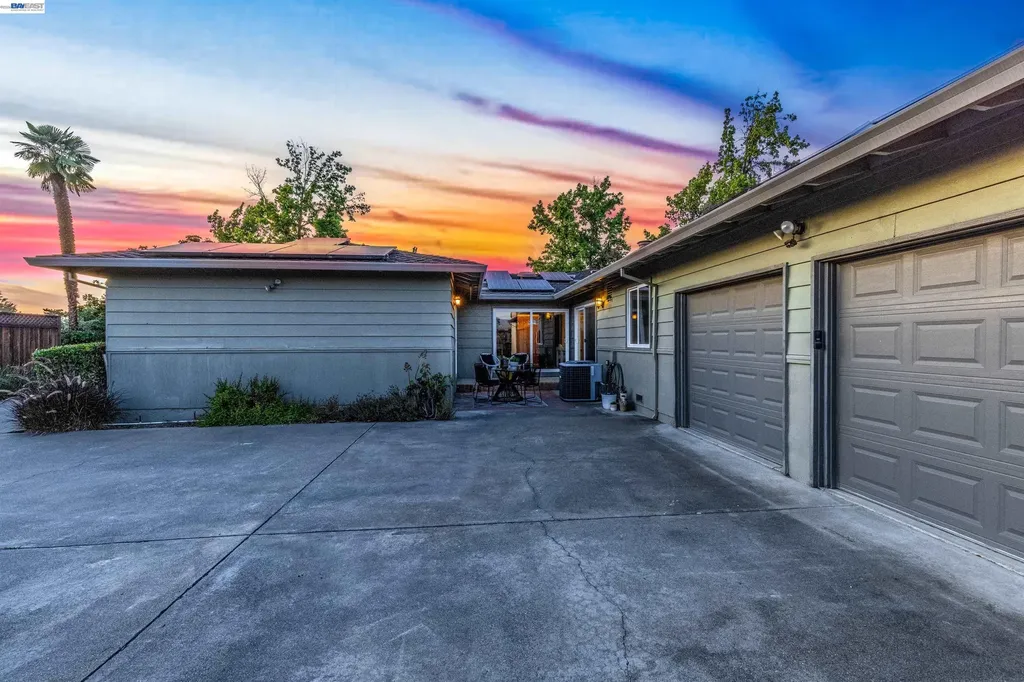 4329 Guilford Avenue Livermore CA 94550