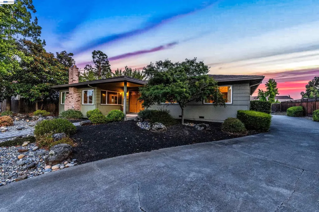 4329 Guilford Avenue Livermore CA 94550