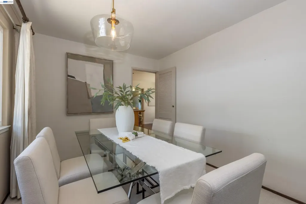 4329 Guilford Avenue Livermore CA 94550